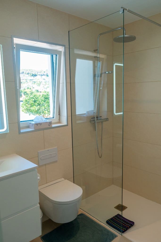 4 bedroom Villa for sale in Calpe / Calp with pool garage - € 1,380,000 (Ref: 9282982)