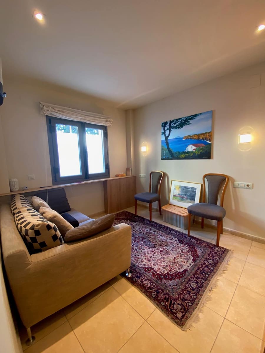 3 sovrum Radhus till salu i Benissa med pool garage - 370 000 € (Ref: 9401975)