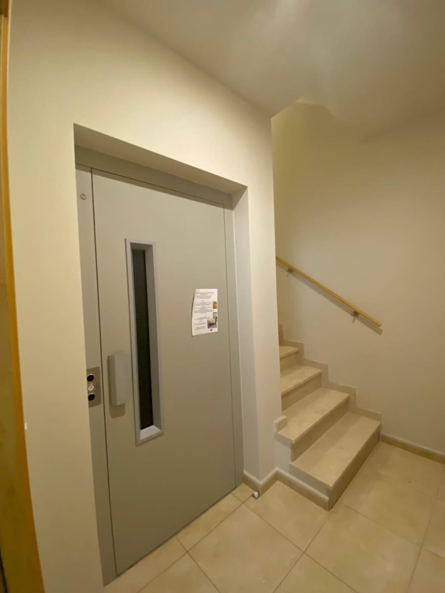 3 sovrum Radhus till salu i Benissa med pool garage - 370 000 € (Ref: 9401975)