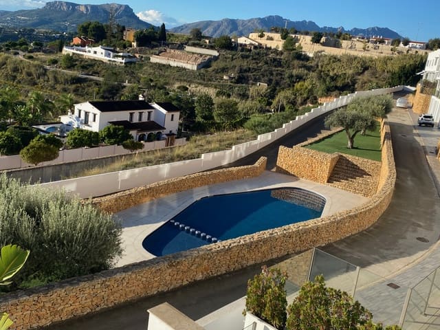 Adosado de 3 habitaciones en Benissa en venta con piscina garaje - 370.000 € (Ref: 9401975)