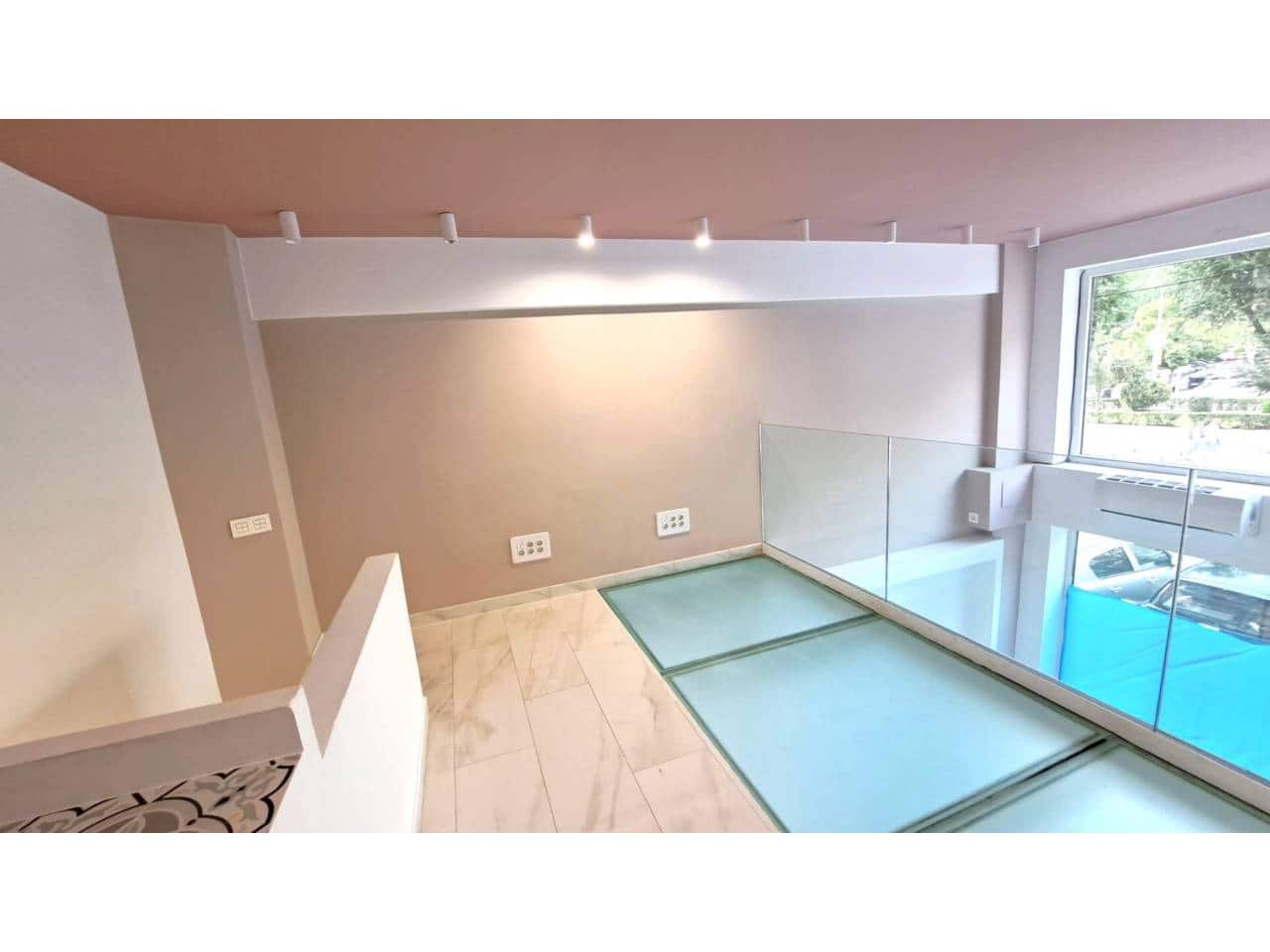 Commercial for sale in Madrid city - € 350,000 (Ref: 10042414)