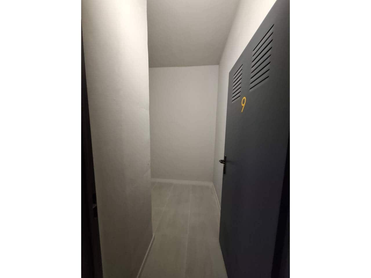 2 sypialnia Mieszkanie do wynajęcia w Miasto Madryt z basenem garażem - 1 350 € (Ref: 10048652)