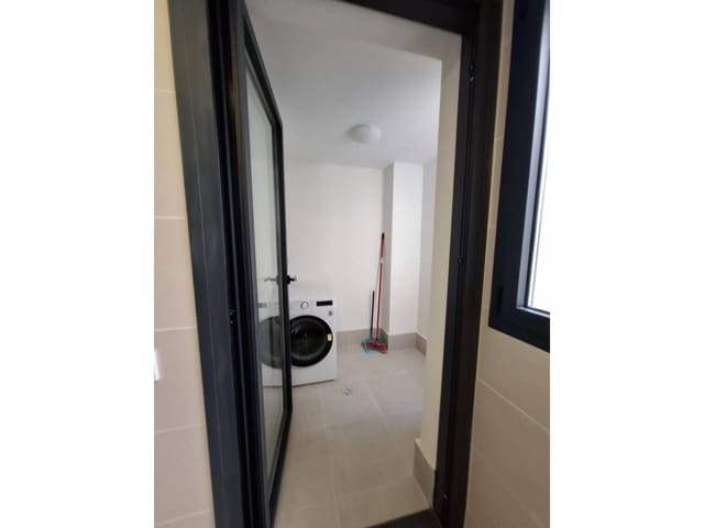 Piso de 2 habitaciones en El Cañaveral, Madrid ciudad en alquiler con piscina garaje - 1.350 € (Ref: 10048652)