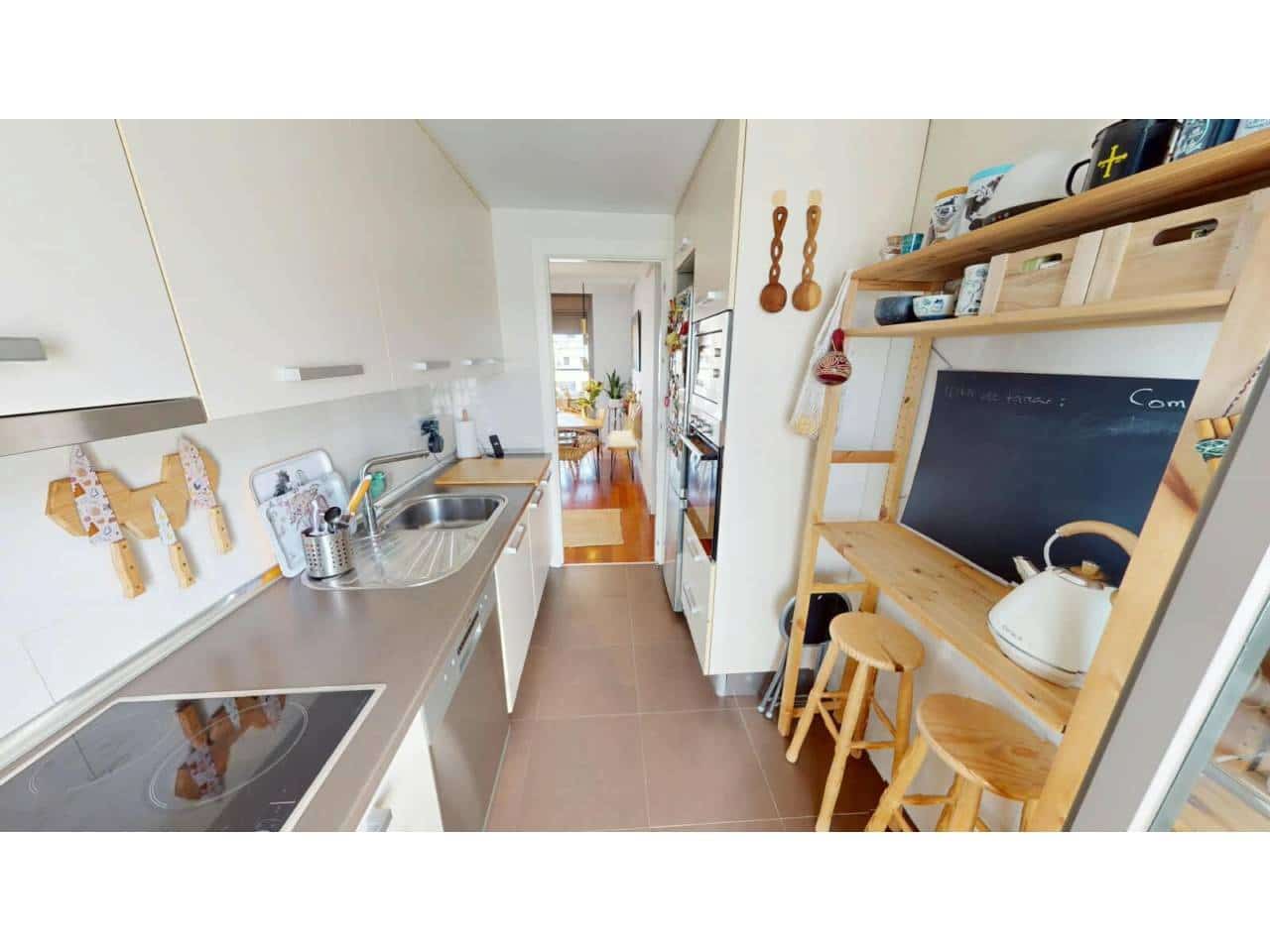 2 sypialnia Penthouse do wynajęcia w Miasto Madryt z basenem garażem - 1 900 € (Ref: 10131073)