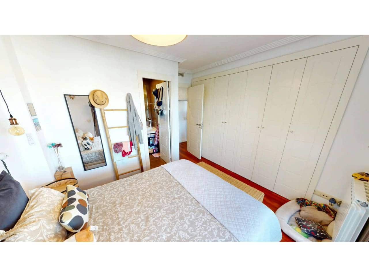 2 sypialnia Penthouse do wynajęcia w Miasto Madryt z basenem garażem - 1 900 € (Ref: 10131073)