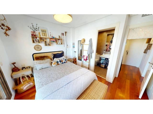 2 sypialnia Penthouse do wynajęcia w Miasto Madryt z basenem garażem - 1 900 € (Ref: 10131073)