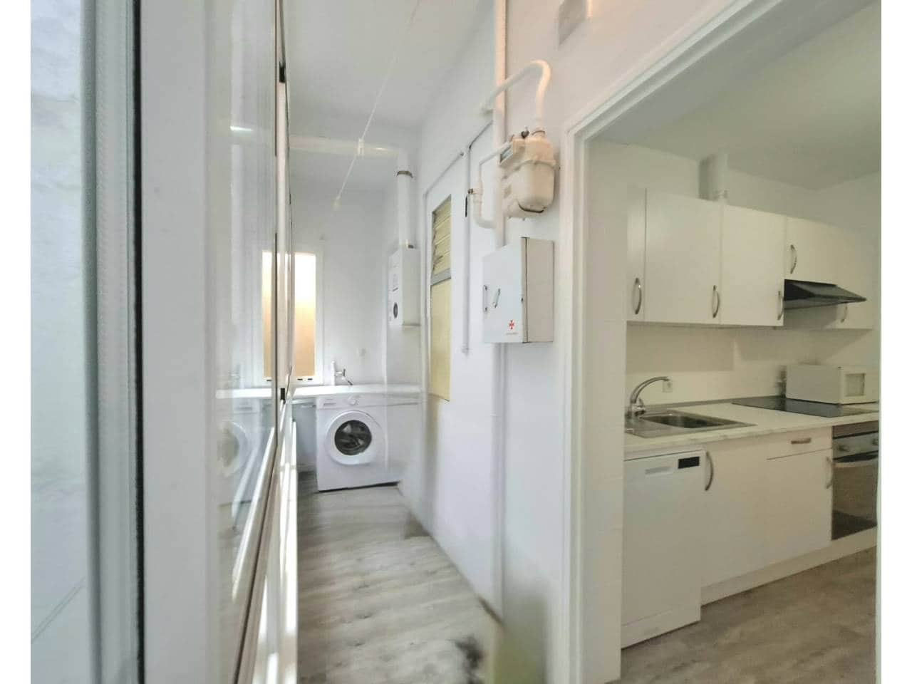 3 soverom Leilighet til leie i Madrid by - € 2 300 (Ref: 10170398)