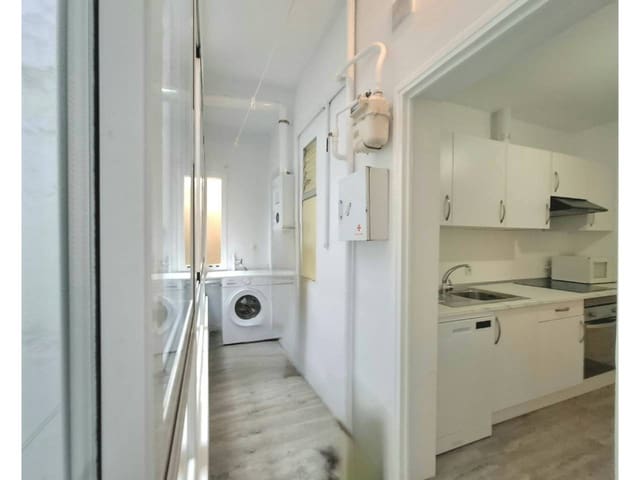 3 soverom Leilighet til leie i Madrid by - € 2 300 (Ref: 10170398)