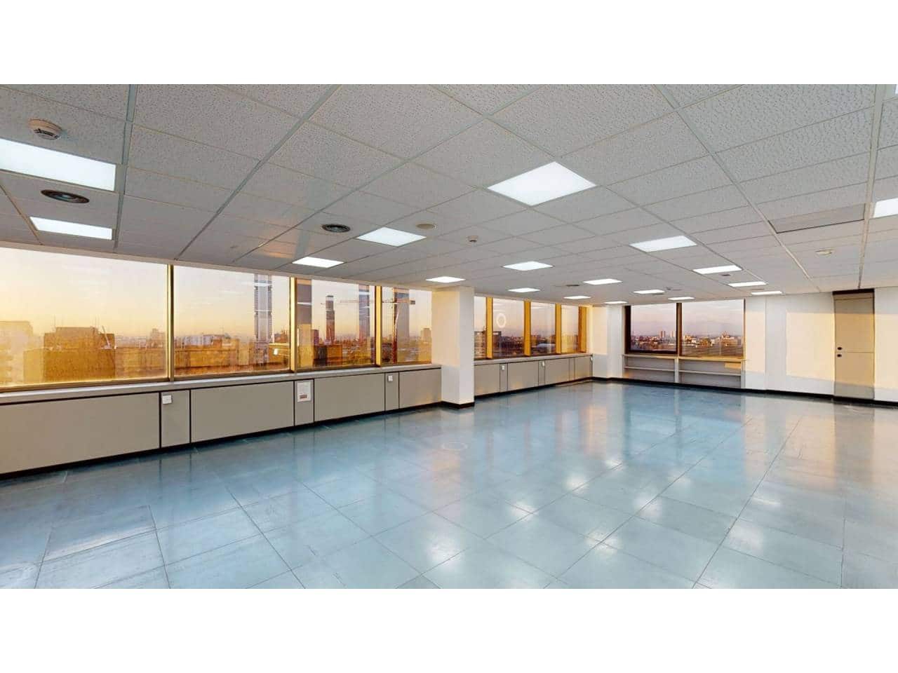 Kontor til leie i Madrid by - € 4 698 (Ref: 3856665)