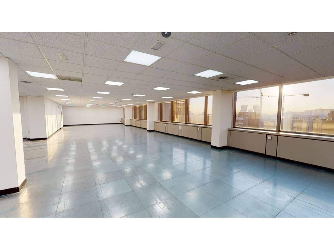 Kontor til leie i Madrid by - € 4 698 (Ref: 3856665)