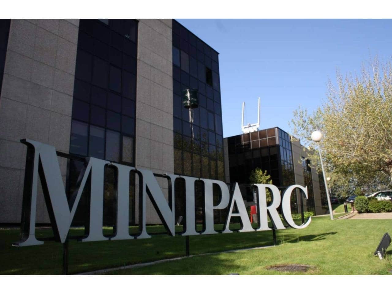 Kontor til leie i La Moraleja - € 1 375 (Ref: 3856922)