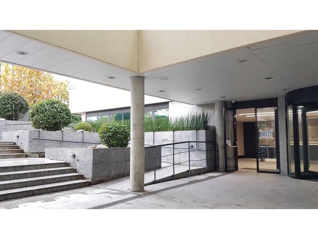 Office for rent in La Moraleja, Alcobendas with garage - € 59,400 (Ref: 4053508)