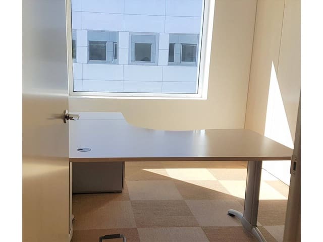 Kantoor te huur in Las Rozas de Madrid met garage - € 7.588 (Ref: 4053509)