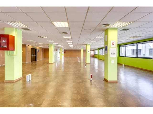 Kontor til leie i Canillejas, Madrid by med garasje - € 29 039 (Ref: 4461743)