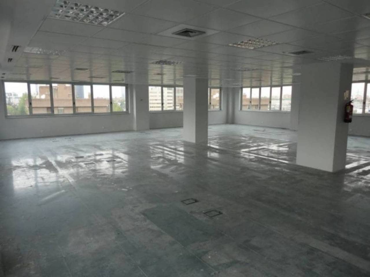 Kontor att hyra i Madrid stad med garage - 14 250 € (Ref: 4587189)