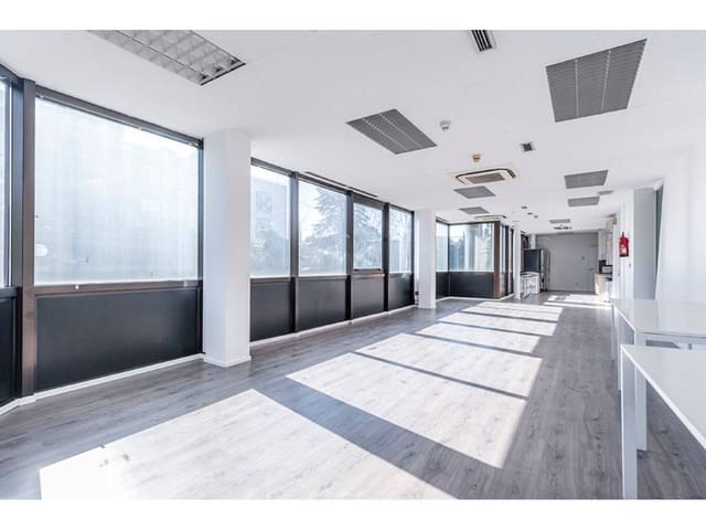 Kontor att hyra i El Plantío, Madrid stad - 21 350 € (Ref: 4606889)