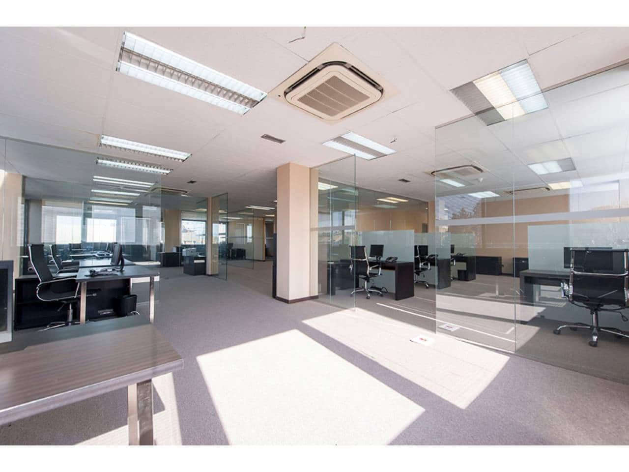 Kontor til leie i Madrid by - € 21 350 (Ref: 4606889)