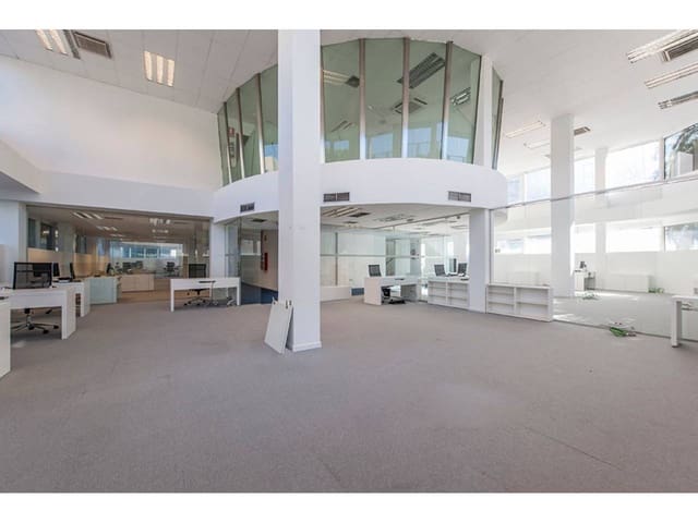 Kontor att hyra i El Plantío, Madrid stad - 21 350 € (Ref: 4606889)