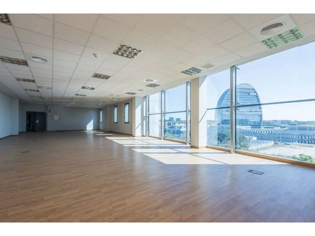 Ufficio da affittare in Valverde, Madrid città - 13.806 € (Rif: 5001931)