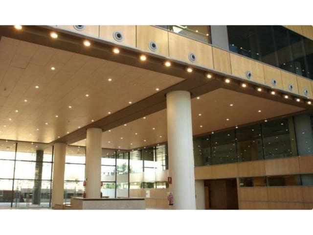 Office for rent in La Moraleja, Alcobendas with garage - € 23,300 (Ref: 5416098)