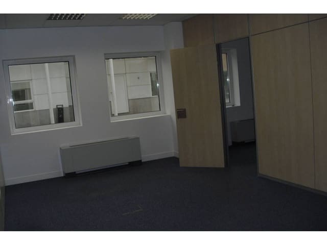 Kontor att hyra i El Plantío, Madrid stad - 11 100 € (Ref: 5461245)