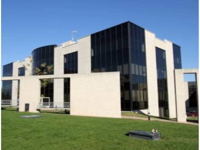 Kontor til leje i La Moraleja, Alcobendas - € 3.750 (Ref: 5461249)