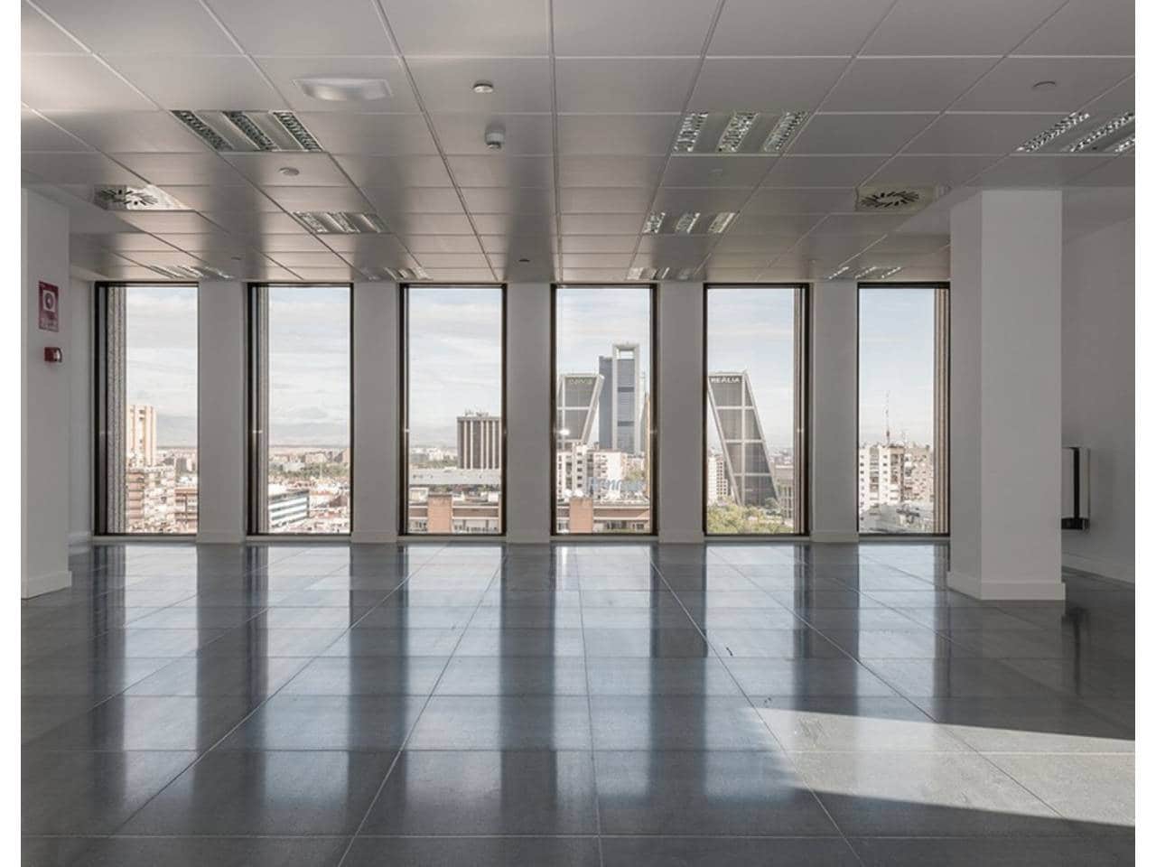 Biuro do wynajęcia w Miasto Madryt - 20 300 € (Ref: 5461253)