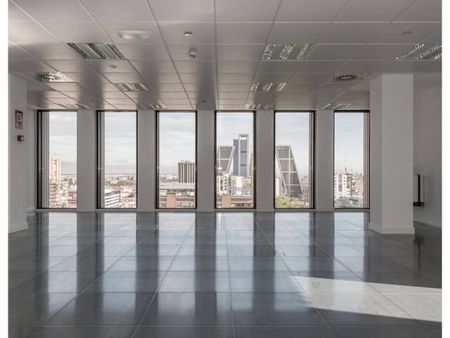 Biuro do wynajęcia w Justicia, Miasto Madryt - 38 890 € (Ref: 5461274)