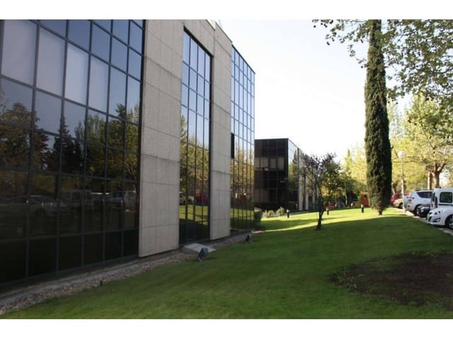 Office for rent in La Moraleja, Alcobendas - € 4,900 (Ref: 5461279)