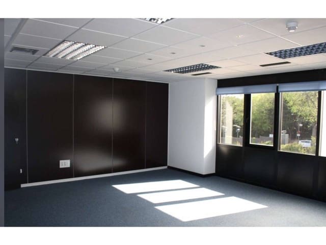 Office for rent in La Moraleja, Alcobendas - € 5,300 (Ref: 5461283)