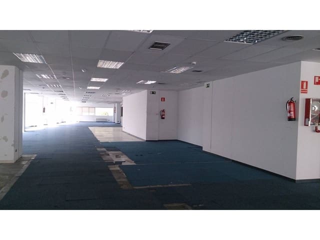 Biuro do wynajęcia w Tres Cantos - 2 000 € (Ref: 5461287)