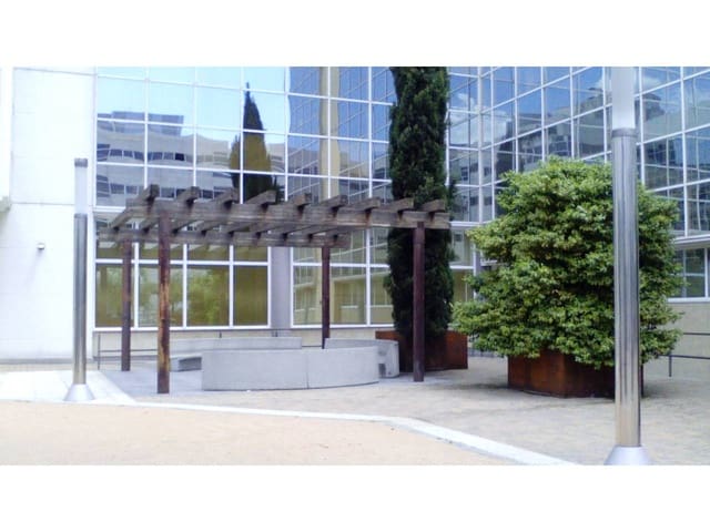 Kontor til leie i Simancas, Madrid by - € 2 450 (Ref: 5532422)