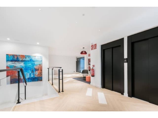 Office for rent in Pozuelo de Alarcón with garage - € 12,750 (Ref: 5532423)