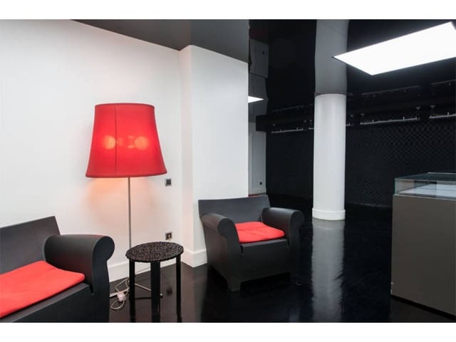 Kontor att hyra i Aravaca, Madrid stad - 36 989 € (Ref: 5536827)