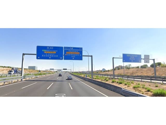 Ufficio da affittare in Valverde, Madrid città con garage - 3.449 € (Rif: 5540873)