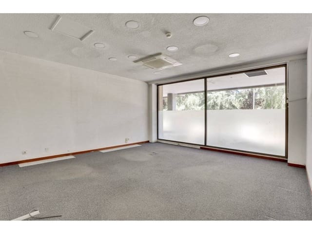 Kontor til leje i Ciudad Jardín, Madrid by - € 7.648 (Ref: 5540878)