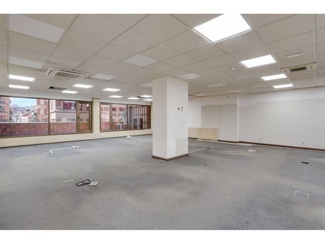 Kontor til leje i Ciudad Jardín, Madrid by - € 7.648 (Ref: 5540878)