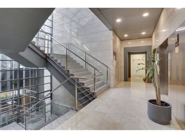 Office for rent in Alcobendas - € 28,800 (Ref: 5546145)