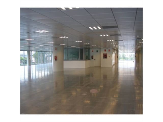 Kontor til leje i La Moraleja, Alcobendas - € 19.450 (Ref: 5552382)