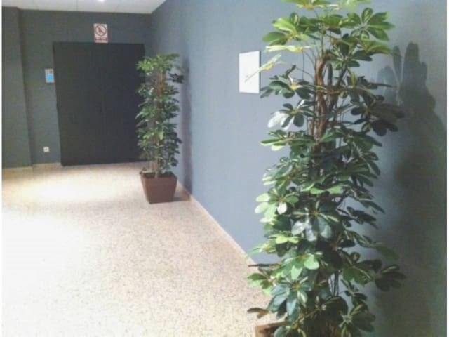 Ufficio da affittare in Valverde, Madrid città con garage - 5.033 € (Rif: 5567218)