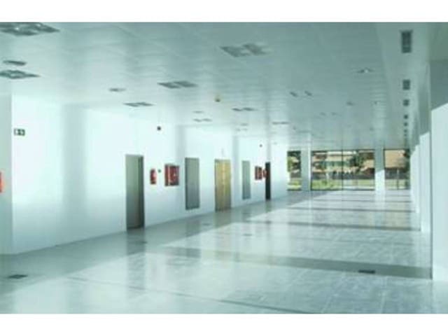 Office for rent in La Moraleja, Alcobendas with garage - € 10,296 (Ref: 5573735)