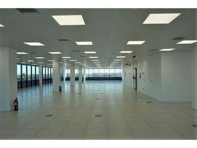 Kantoor te huur in Fuente del Berro, Madrid stad - € 7.800 (Ref: 5657096)