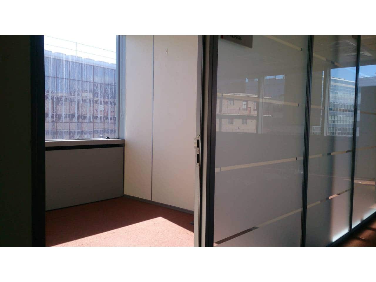 Ufficio da affittare in Madrid citta - 15.834 € (Rif: 5751763)