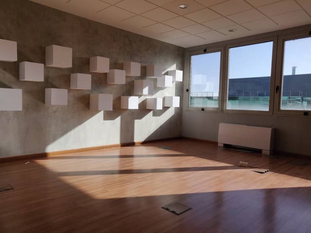 Biuro do wynajęcia w Miasto Madryt z garażem - 2 850 € (Ref: 5872767)