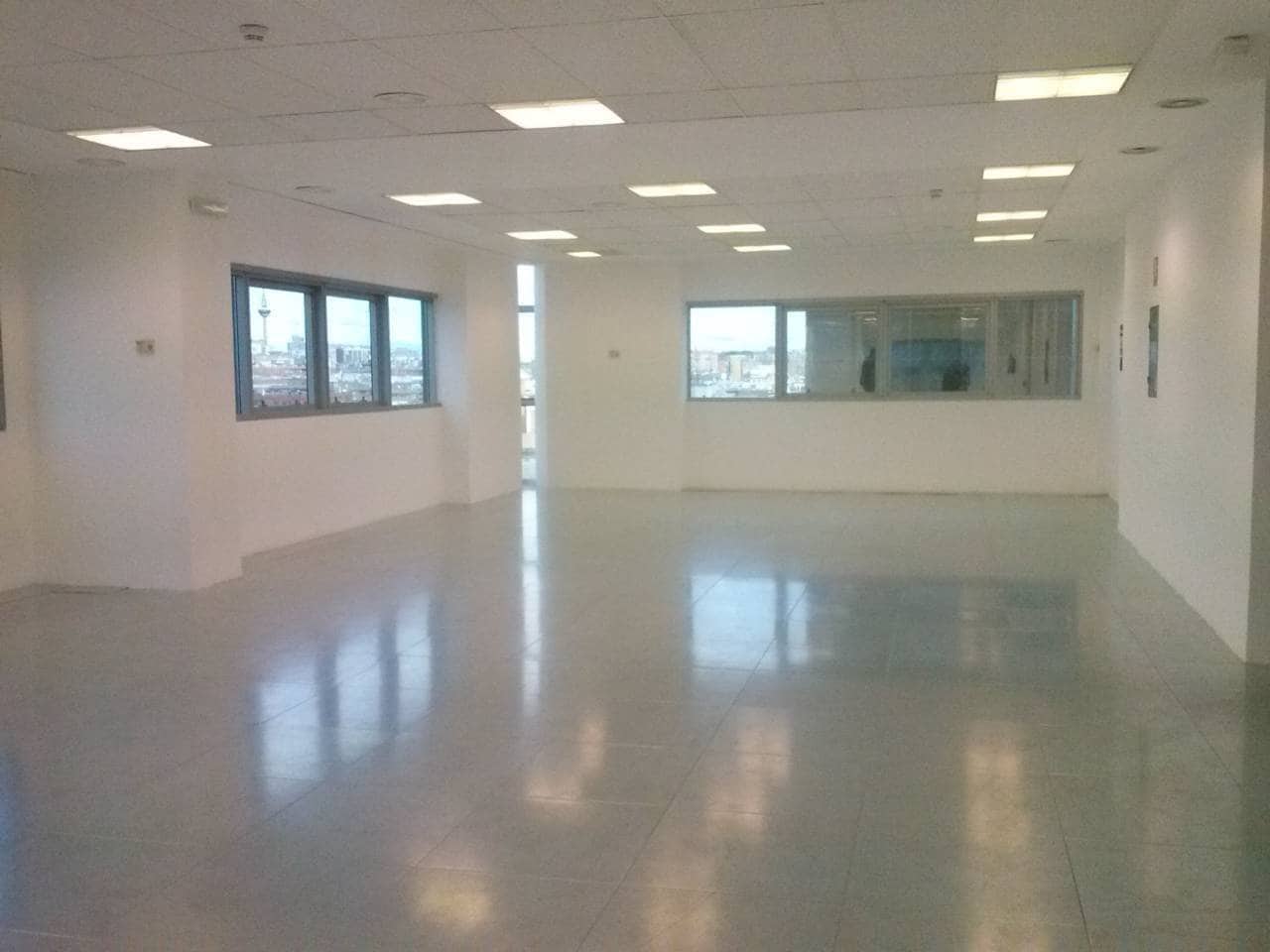 Kontor att hyra i Madrid stad med garage - 11 109 € (Ref: 6365972)