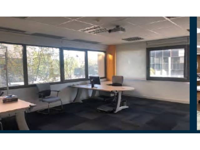 Kontor att hyra i Aravaca, Madrid stad med garage - 5 019 € (Ref: 6365973)