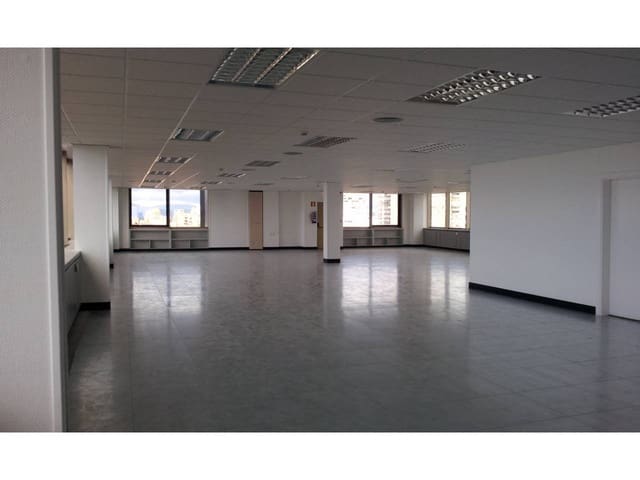 Kontor til leie i Rejas, Madrid by med garasje - € 3 398 (Ref: 6889677)