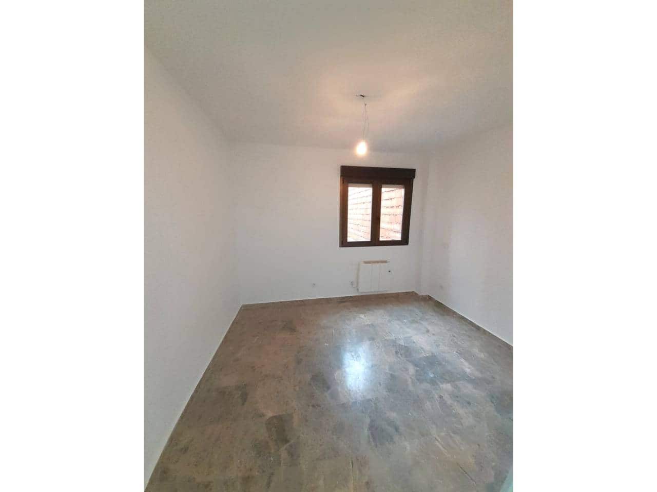 1 bedroom Flat for rent in Madrid city - € 1,100 (Ref: 6943052)