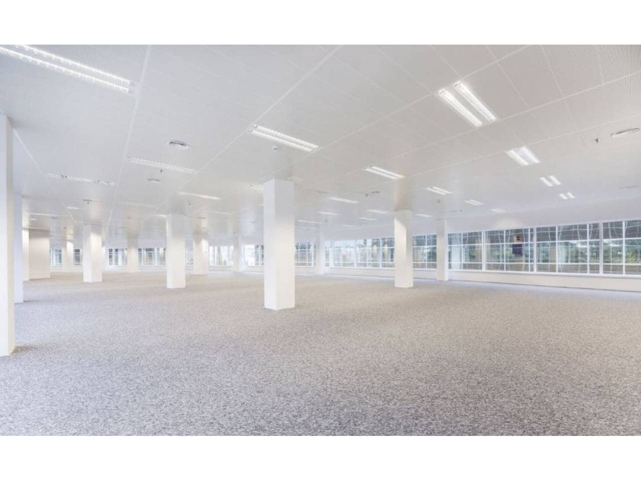 Kontor til leie i Madrid by med garasje - € 17 622 (Ref: 7108273)