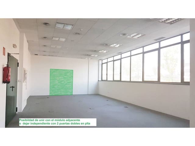 Office for rent in Aeropuerto, Madrid city with garage - € 2,176 (Ref: 7143772)